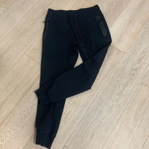 Kyodan black joggers size medium